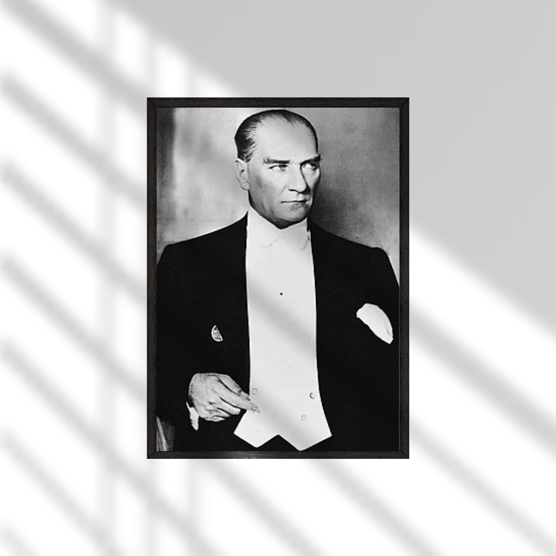 Atatürk Çerçeveli Tablo
